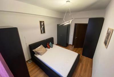 Apartament cu 2 camere semidecomandat, mobilat în Aviației