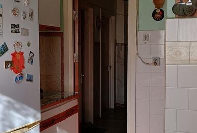 Apartament 3 camere liber la vanzare zona Vlahuta - 6