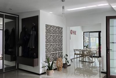 Proprietate exclusivista cu piscină - 8