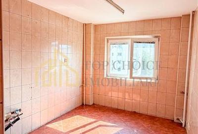 3 CAMERE LANGA PARCUL CIRCULUI - DECOMANDAT - 2 BALCOANE - BLOC 1978 - 10