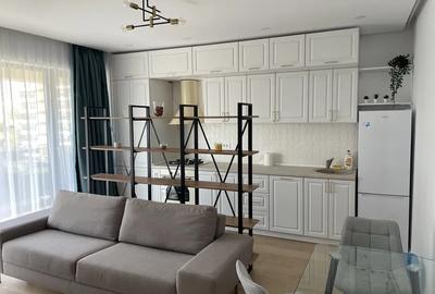 Apartament cu 2 camere semidecomandat, mobilat în Aviației