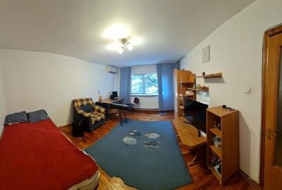 3 camere, decomandat, 2 bai, parcare, metrou Lujererului, tramvai 41, Veteranilo - 1