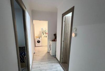 Apartament 2 camere - decomandat - Bulevardul 1 Decembrie - 1