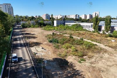 Teren de vanzare - Sector 4, Bucuresti - 15.000 mp - 6.500.000 Euro - 4
