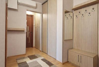 Apartament cu 2 camere decomandat în Km 5