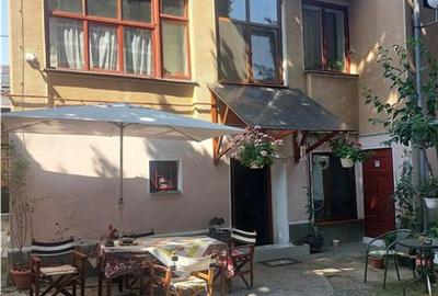 Casa D+P, zona Bou Rosu, pentru locuit sau afacere - 1