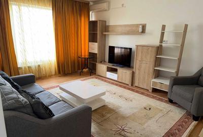 Apartament cu 2 camere decomandat, mobilat în Titan