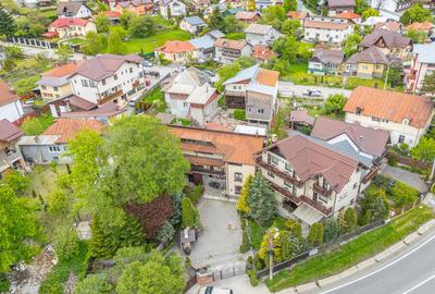 Proprietate deosebită de vânzare în Bușteni - Pensiune + Duplex - 35