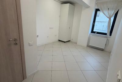 Apartament pretabil pentru birou 4 camere ,suprafata utila 74mp - 4