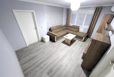 3 Cam-Centru-Renovat complet-72 MP-Balcon-Mobilat-Utilat-Aer conditionat-230.000 - 2
