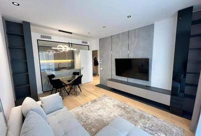 Apartament cu 2 camere semidecomandat, mobilat în Aviației