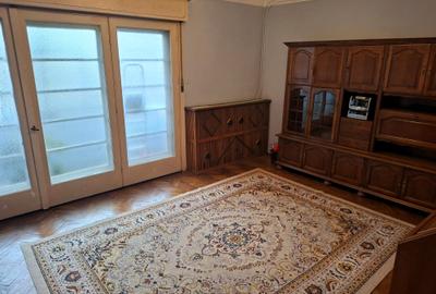 Apartament cu 3 camere in vila interbelica, de renovat - comision 0%! - 2