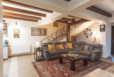 Penthouse in vila boutique – confort si exclusivitate, Sangeorgiu de Mures - 1
