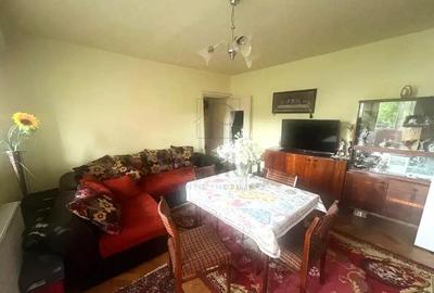 Apartament cu 3 camere semidecomandat în Complex Studențesc