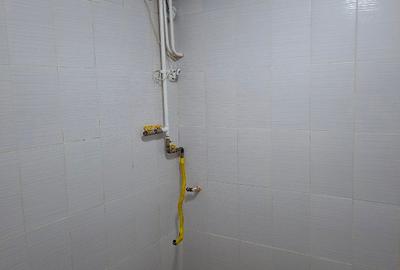 Vanzare apartament 3 camere - 1