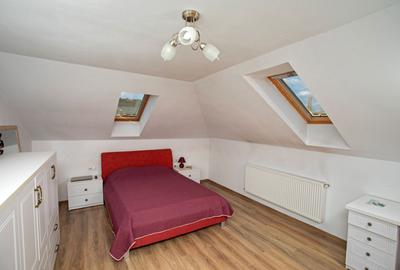Vilă P+M, Clujului, 190 mp, teren 520 mp, singur în curte. 225 000 E - 21