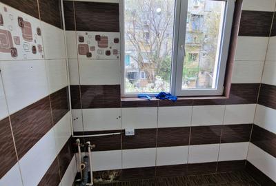 Garsoniera Titan - Bd. 1 Decembrie 1918 - Bloc anvelopat  Contor gaz - 4