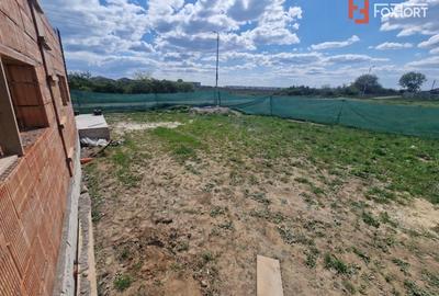 Duplex nou de vanzare cu 3 camere si teren de 300 mp, zona Bucovat - 5