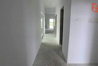 Duplex modern si spatios, gradina interiora de 12 mp - zona Sacalaz - 5