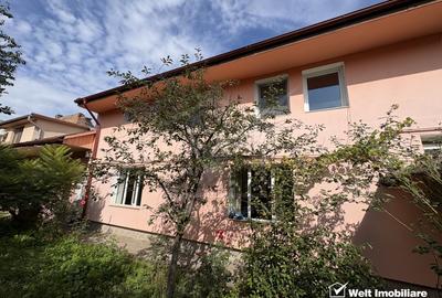 Casă cu 5 camere în Central