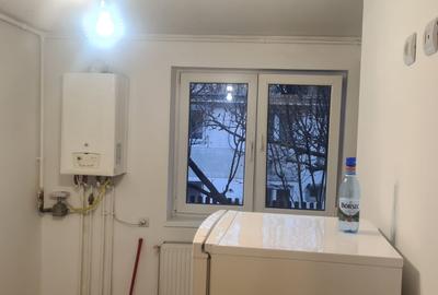 Apartament cu 2 camere semidecomandat în Vitan Mall