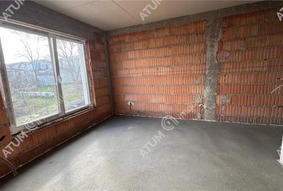 Casa individuala 4 camere 2 bai 120 mp utili 300 mp teren in Sura Mica - 3