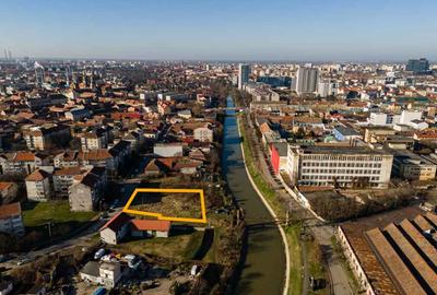 Teren locuinte colective cu 2 fronturi, pe Malul Begai, str Timocului, Timisoara - 1