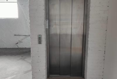 Spatiu comercial/showroom, 280mp, zona Brintex, comision 0% - 8