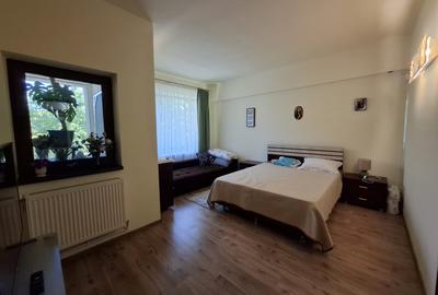 Imobil - Vila Multifuncțională 864 mp + Teren 971 mp  |  Zona DACIA - 17