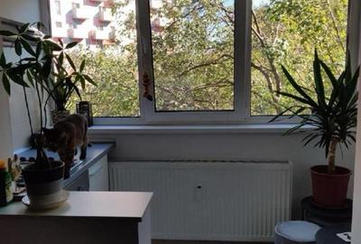 Apartament modern 3 camere Titan – 2 bai, bloc reabilitat - 4