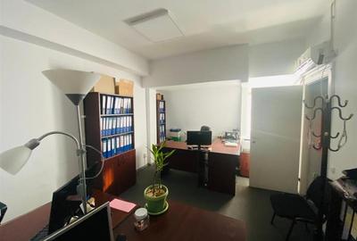 Spatii birouri - Calea Plevnei - de la 85 mp - 13
