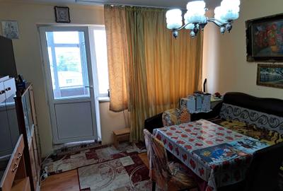 Apartament 3 camere  – zona Orizont  -  langa metrou - 1