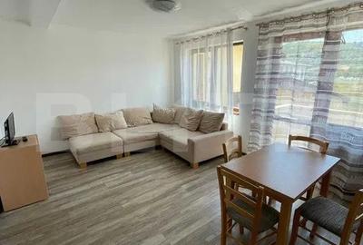 Apartament cu 2 camere semidecomandat, mobilat în Florești