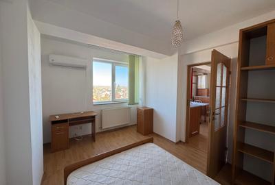 Apartament cu 2 camere semidecomandat, mobilat în Tătărași