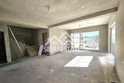 Casa noua 5 camere, 3 bai, curte mare - 7