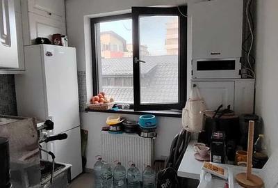 Chitila-Jiului I 3 Camere I Decomandat I Partial Mobilat I Centrala Proprie I - 8