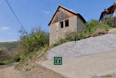 Casă de vânzare cu teren 874 mp –  ideală pentru casă de vacanță, Covasant - 1