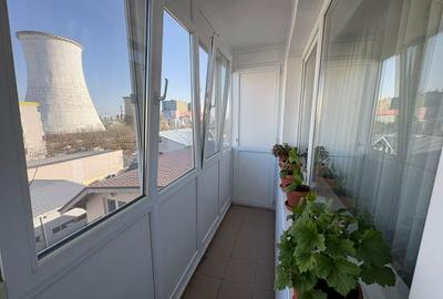 Garsonieră decomandată, centrală proprie, etaj 4/5 – parcare inclusă, zo - 6