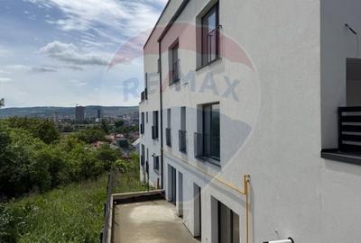Duplex semifinisat cu terasa panoramica - 1