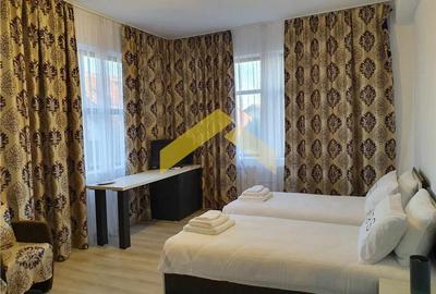 Casa pe colt cu teren de 2464 mp in ZONA MICALACA - 12