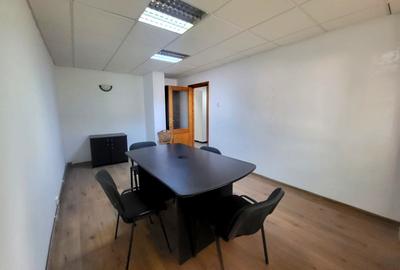 Spațiu de birou – 4 camere, 70 mp – Ultracentral, zona Palas - 1