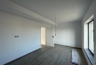 Duplex 3 camere separat prin baie Mosnita Noua - 9