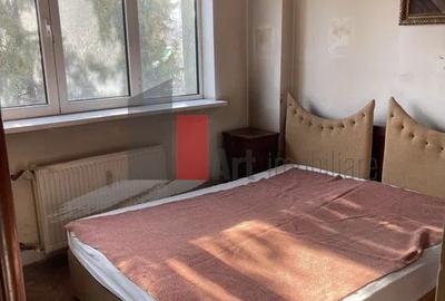 APARTAMENT 3 CAMERE -IANCU DE HUNEDOARA/ LANGA GUVERN - 3