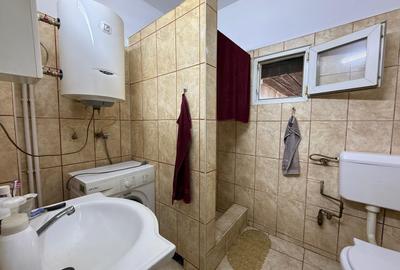 Casa cu 3 camere, P+1, 100 mp utili - zona Blascovici - 6