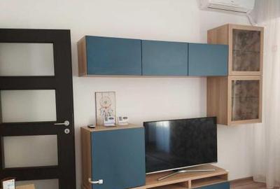 Apartament cu 2 camere decomandat, mobilat în Văcăresti