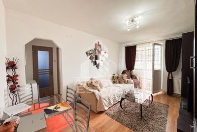 Apartament 3 camere, centrala proprie, mobilat, Micro 6, Hunedoara - 2