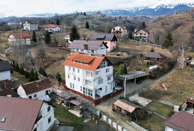 Vila Pensiune Moieciu de Jos 535mp - 1