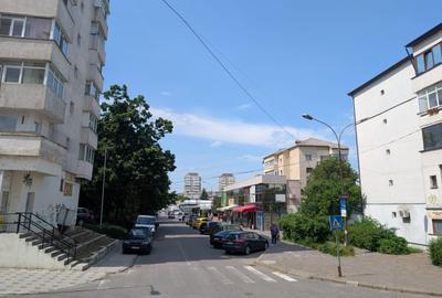 Zona face totul! Apartament 3 camere decomandate, Ultracentral - 2