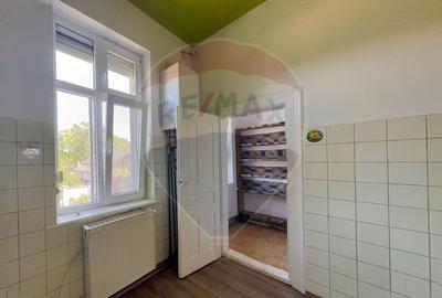 Casă / Vilă cu 6 camere de vânzare în zona Elisabetin - 11