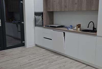 Casă de vânzare cu 3 camere, zona Lazu - 6